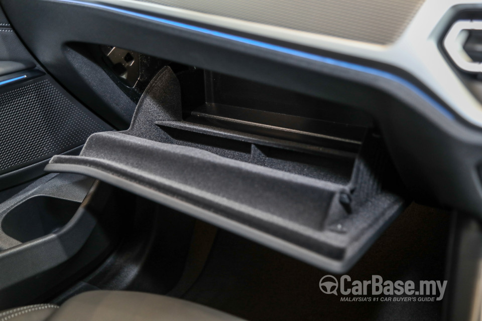 BMW 3 Series G20 (2019) Interior