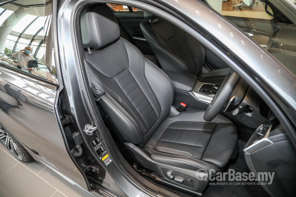 BMW 3 Series G20 (2019) Interior