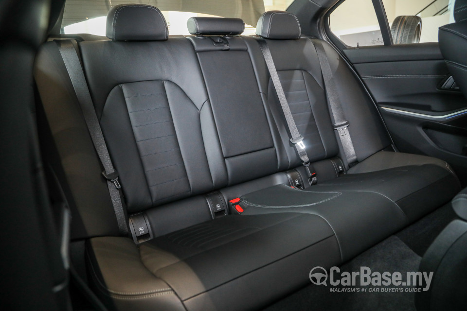 BMW 3 Series G20 (2019) Interior