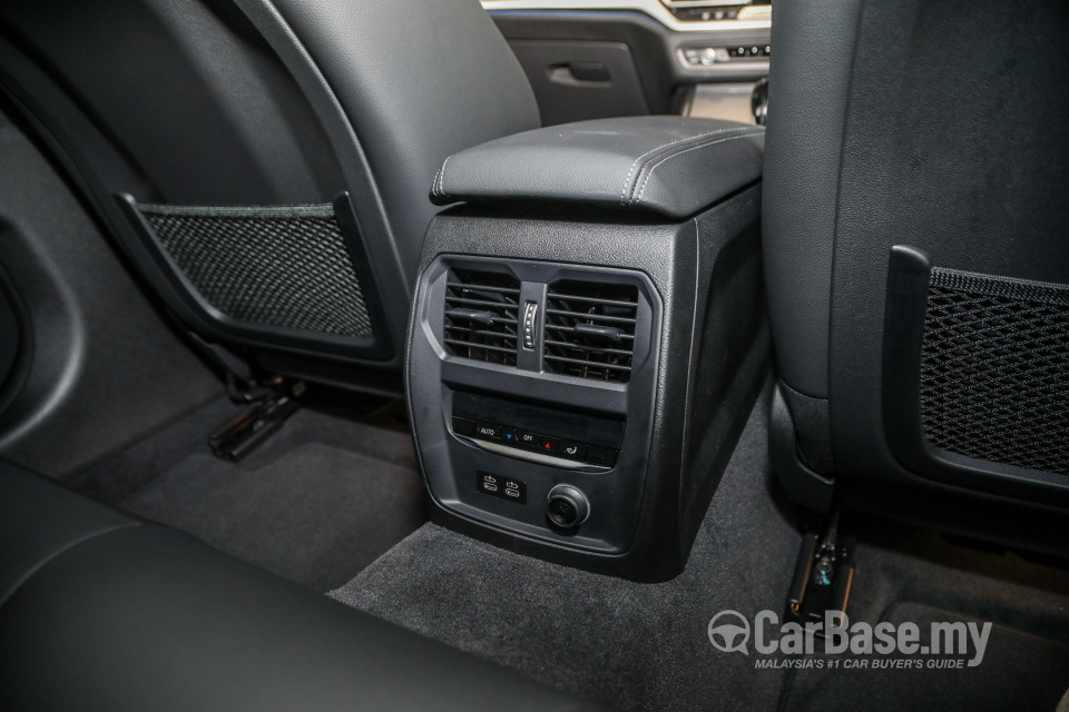 BMW 3 Series G20 (2019) Interior