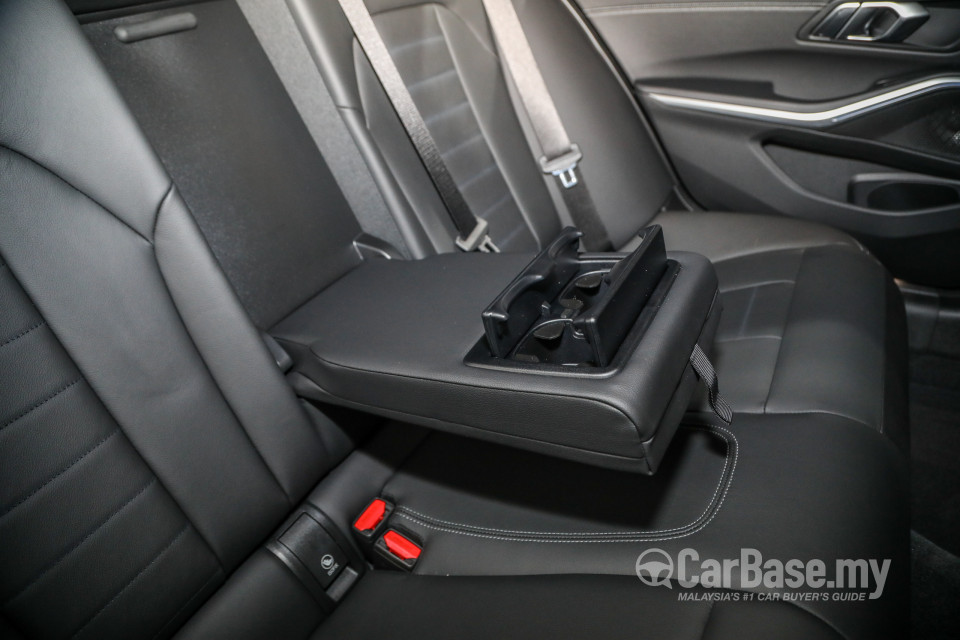 BMW 3 Series G20 (2019) Interior
