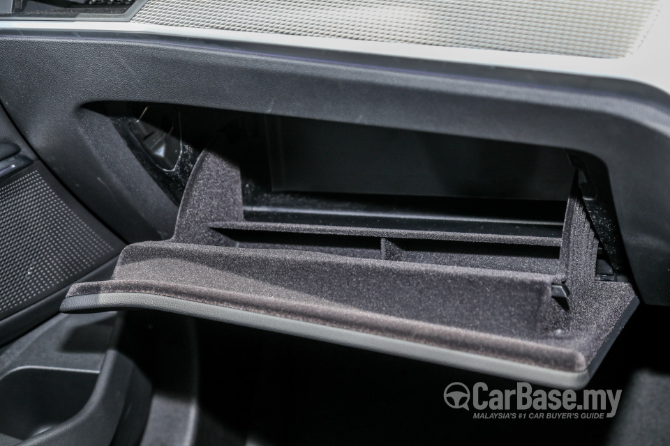 BMW 3 Series G20 (2019) Interior