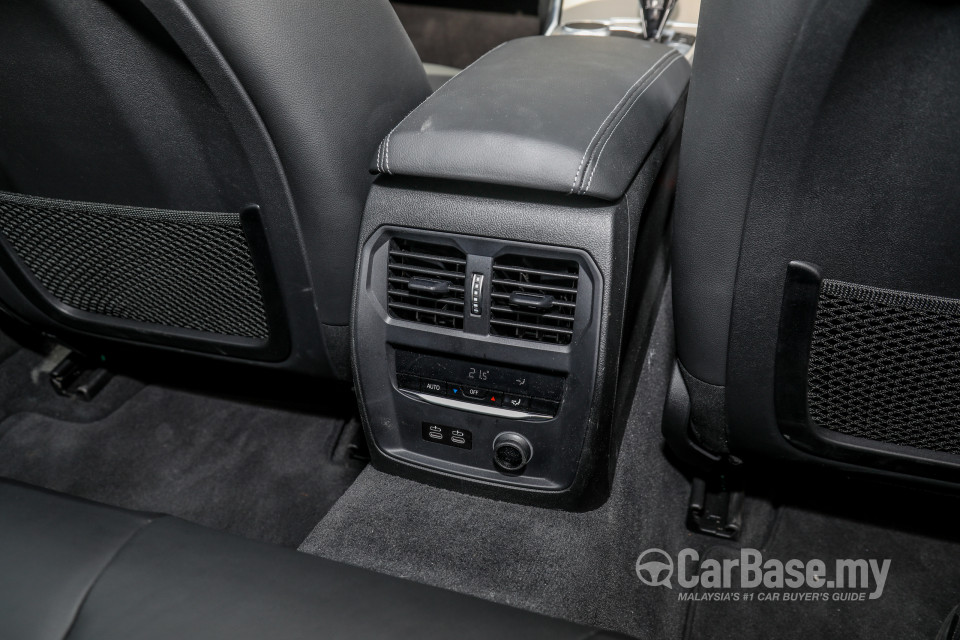 BMW 3 Series G20 (2019) Interior