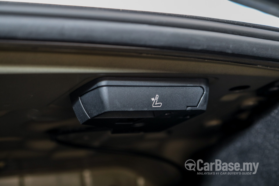 BMW 3 Series G20 (2019) Interior