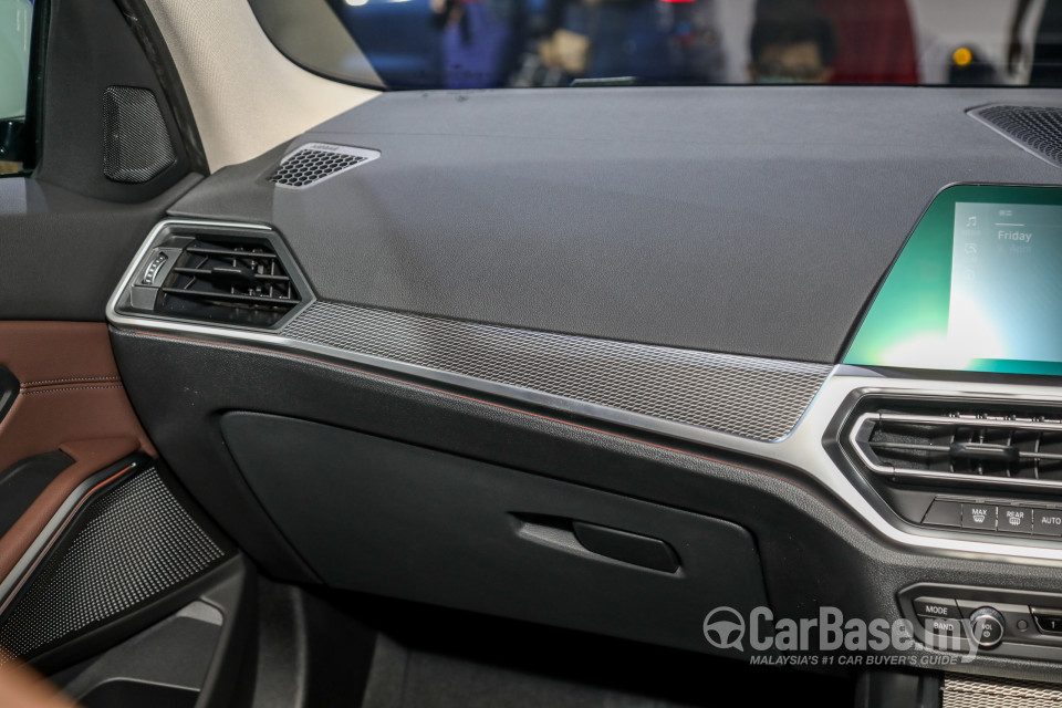 BMW 3 Series G20 (2019) Interior