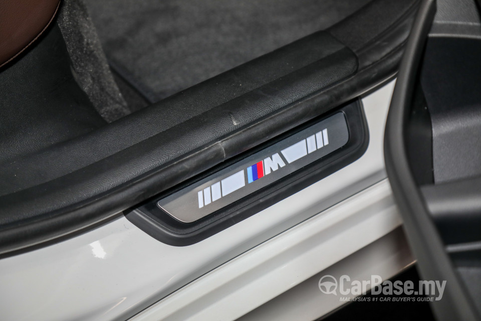 BMW 3 Series G20 (2019) Interior