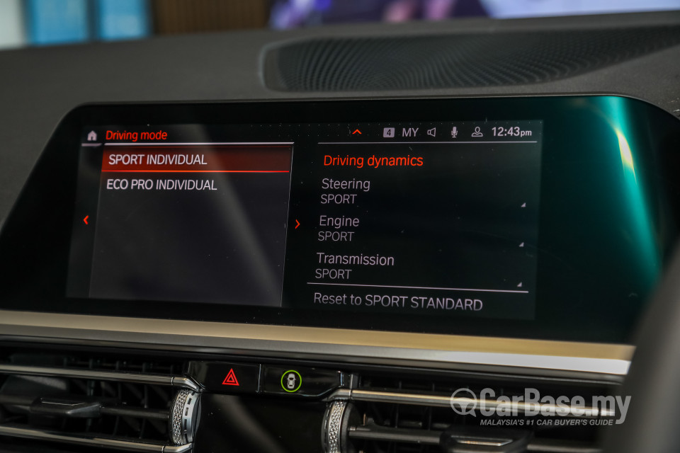 BMW 3 Series G20 (2019) Interior
