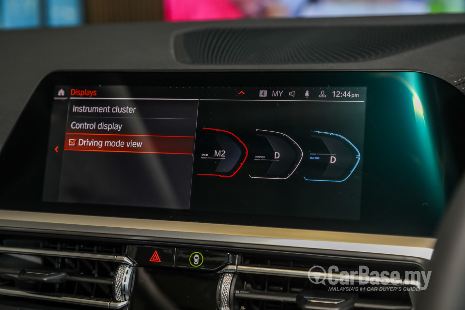 BMW 3 Series G20 (2019) Interior