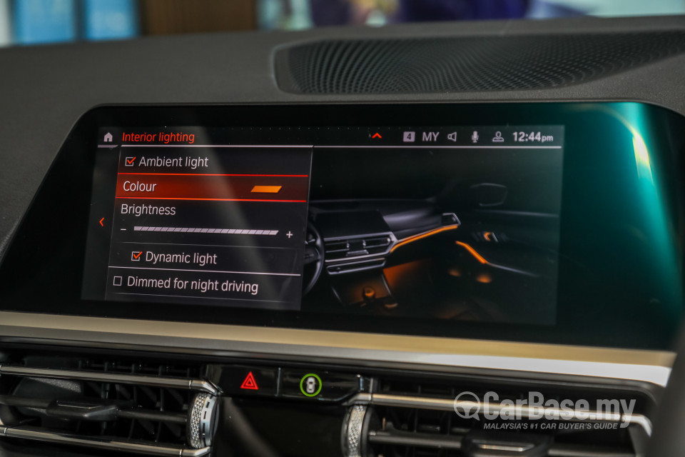 BMW 3 Series G20 (2019) Interior