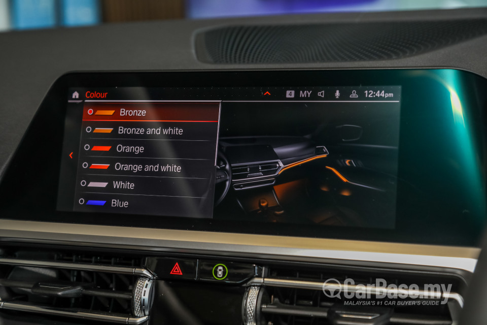 BMW 3 Series G20 (2019) Interior
