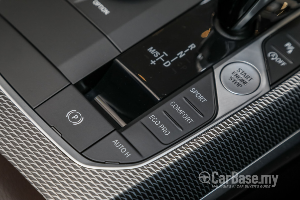 BMW 3 Series G20 (2019) Interior
