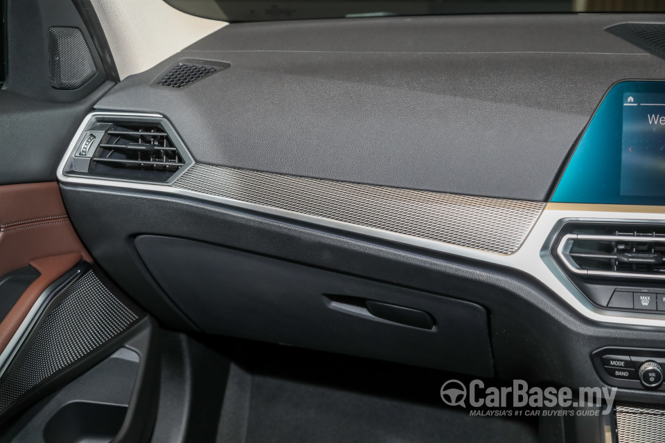 BMW 3 Series G20 (2019) Interior