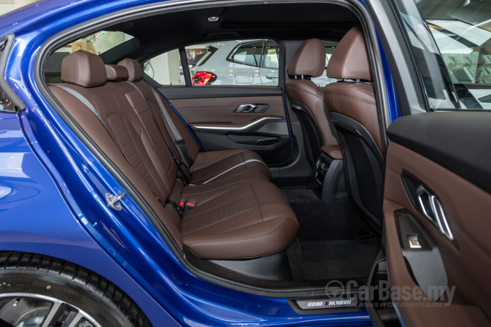 BMW 3 Series G20 LCI (2023) Interior