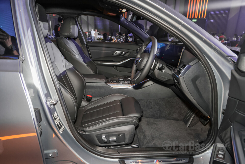 BMW 3 Series G20 LCI (2023) Interior
