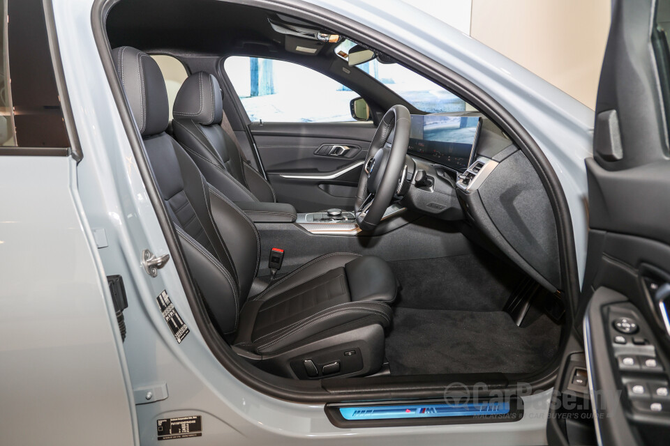 BMW 3 Series G20 LCI 2 (2025) Interior