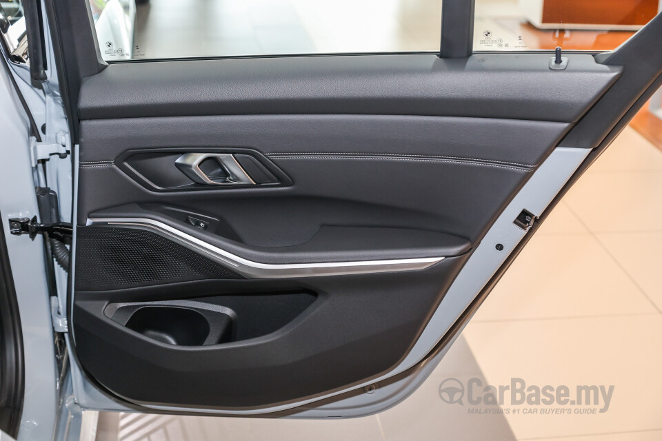BMW 3 Series G20 LCI 2 (2025) Interior