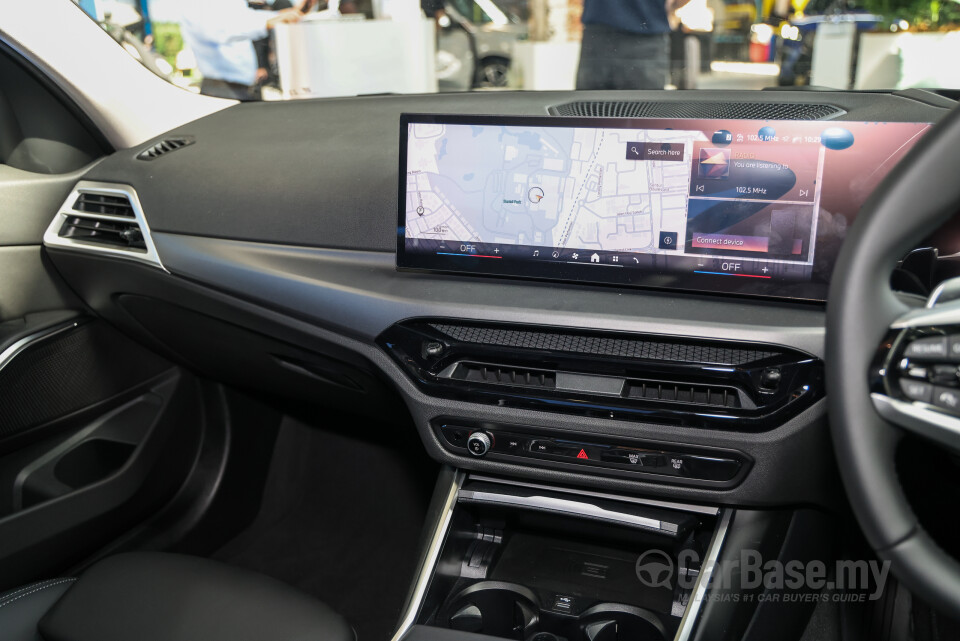 BMW 3 Series G20 LCI 2 (2025) Interior