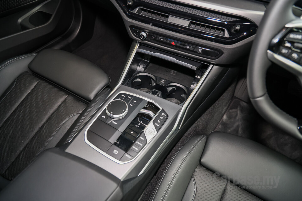 BMW 3 Series G20 LCI 2 (2025) Interior