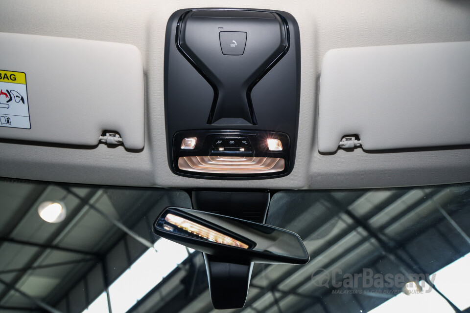 BMW 3 Series G20 LCI 2 (2025) Interior
