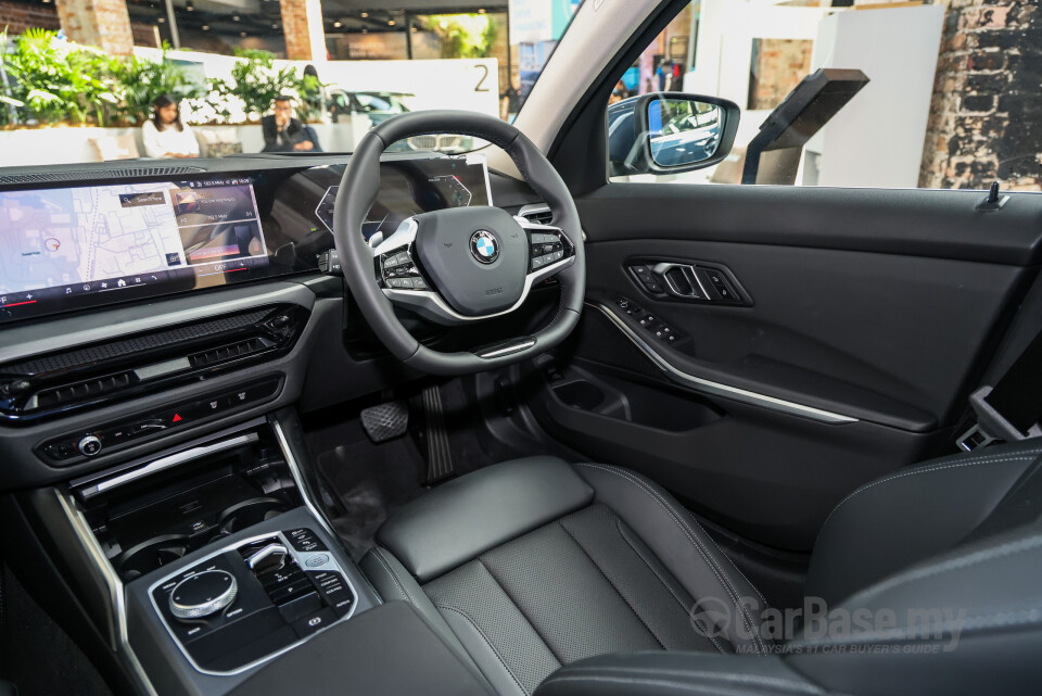BMW 3 Series G20 LCI 2 (2025) Interior