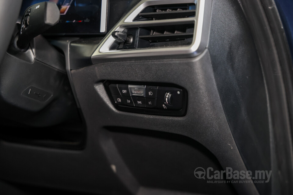 BMW 3 Series G20 LCI 2 (2025) Interior