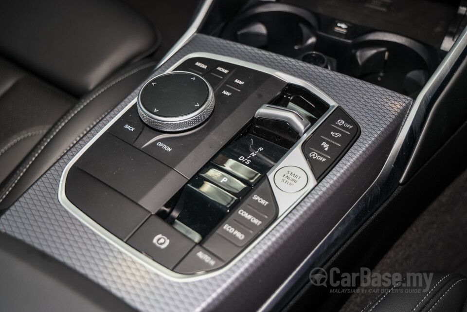 BMW 3 Series G20 LCI 2 (2025) Interior
