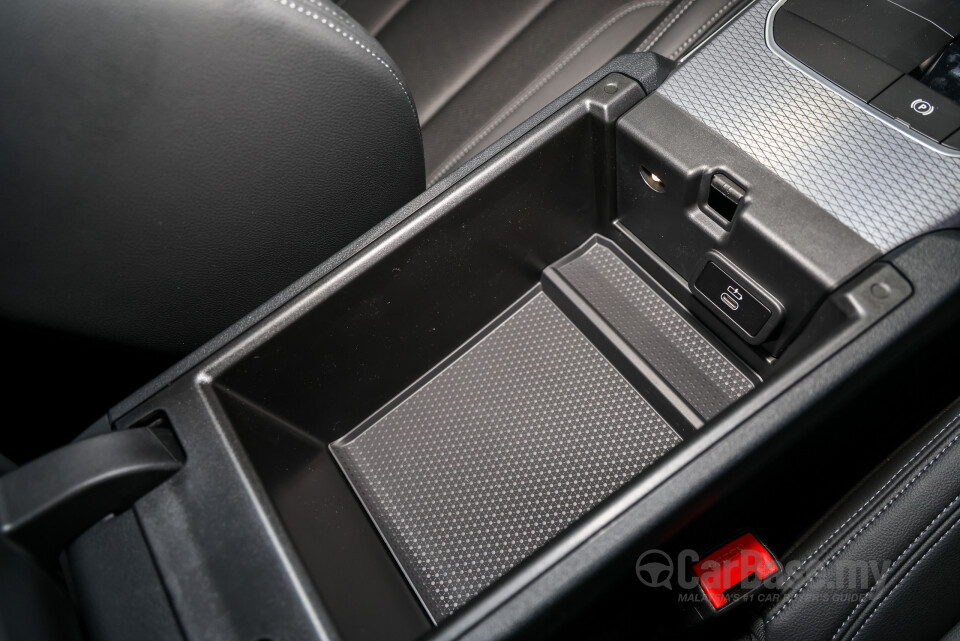 BMW 3 Series G20 LCI 2 (2025) Interior