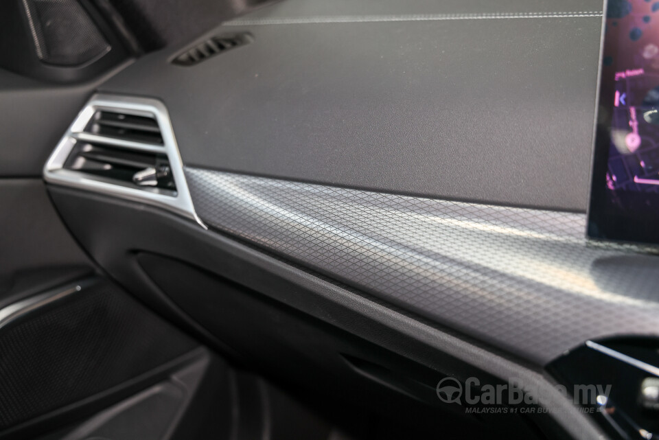 BMW 3 Series G20 LCI 2 (2025) Interior