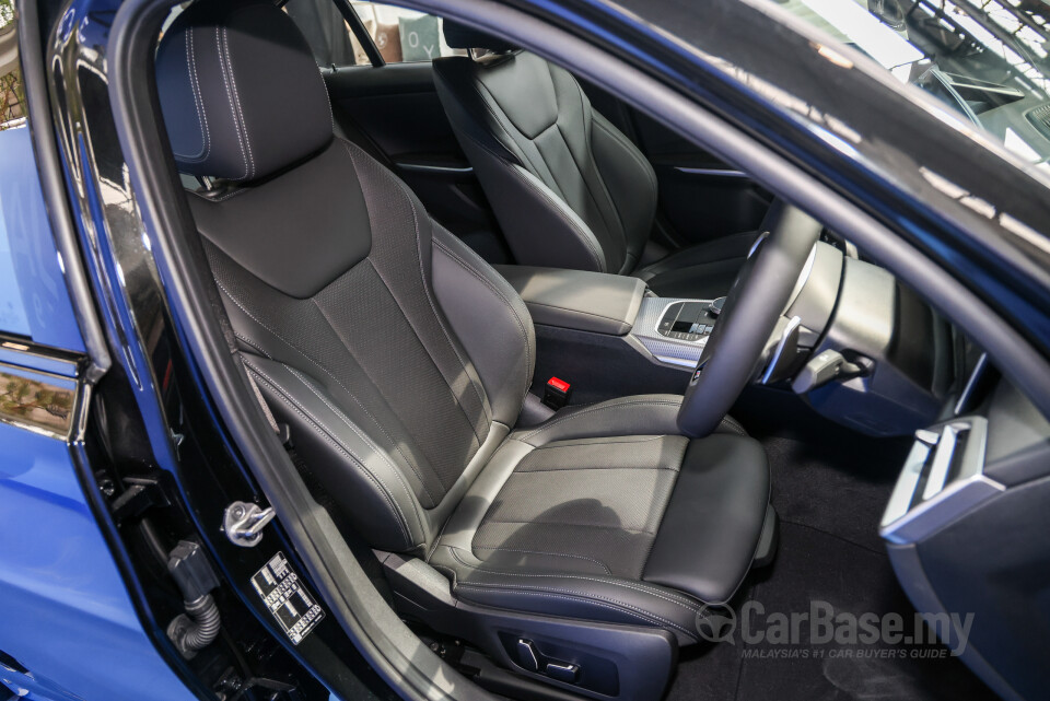 BMW 3 Series G20 LCI 2 (2025) Interior