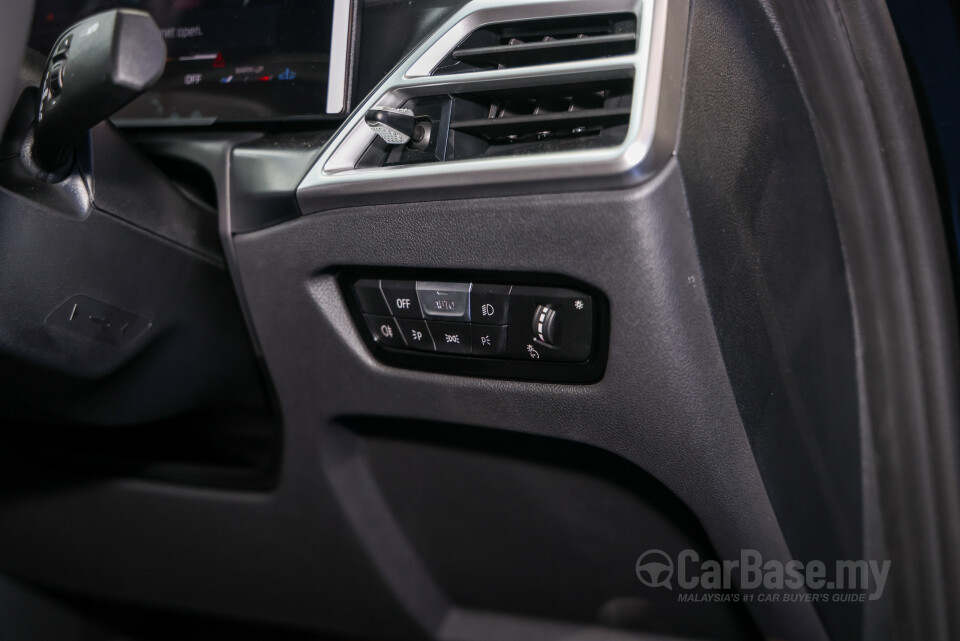BMW 3 Series G20 LCI 2 (2025) Interior