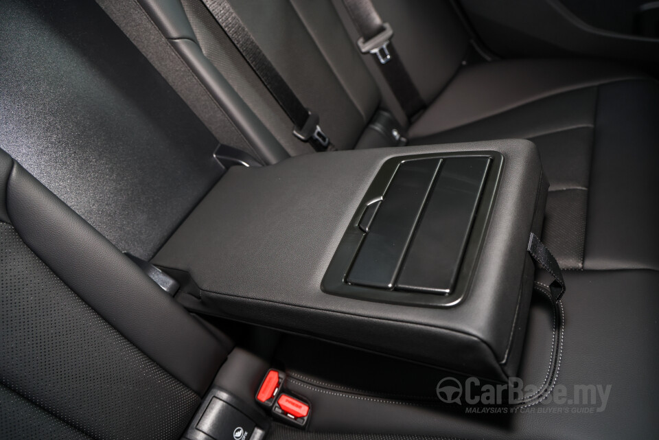 BMW 3 Series G20 LCI 2 (2025) Interior
