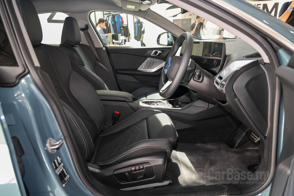 BMW 2 Series Gran Coupe F74 (2025) Interior