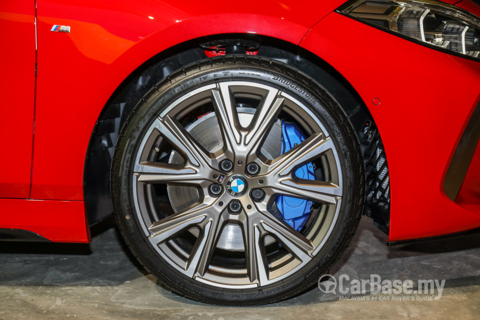 BMW M135i F40 (2020) Exterior