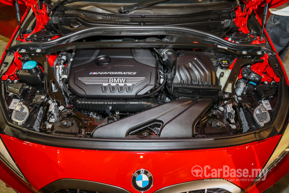 BMW M135i F40 (2020) Exterior