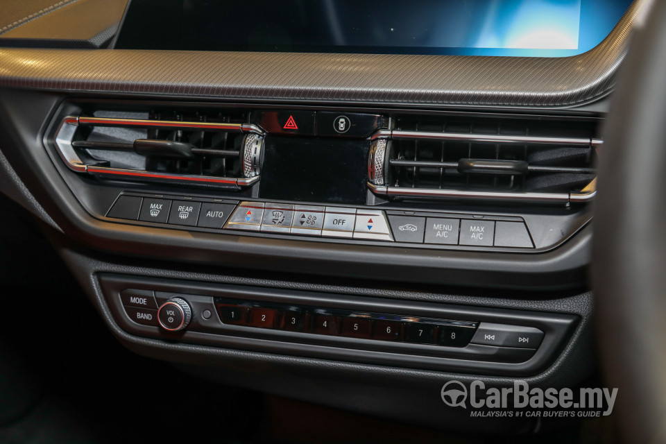 BMW M135i F40 (2020) Interior