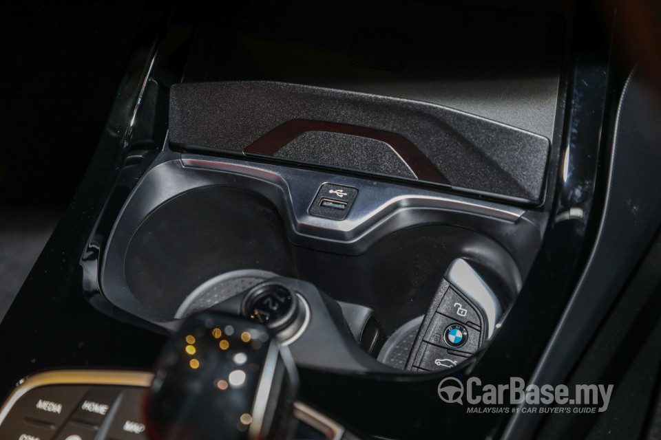 BMW M135i F40 (2020) Interior