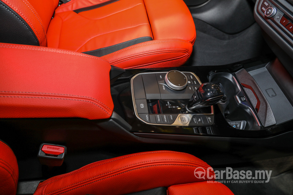 BMW M135i F40 (2020) Interior