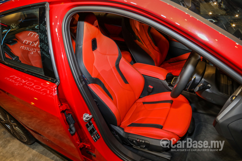 BMW M135i F40 (2020) Interior