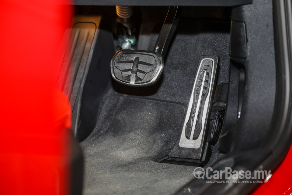 BMW M135i F40 (2020) Interior