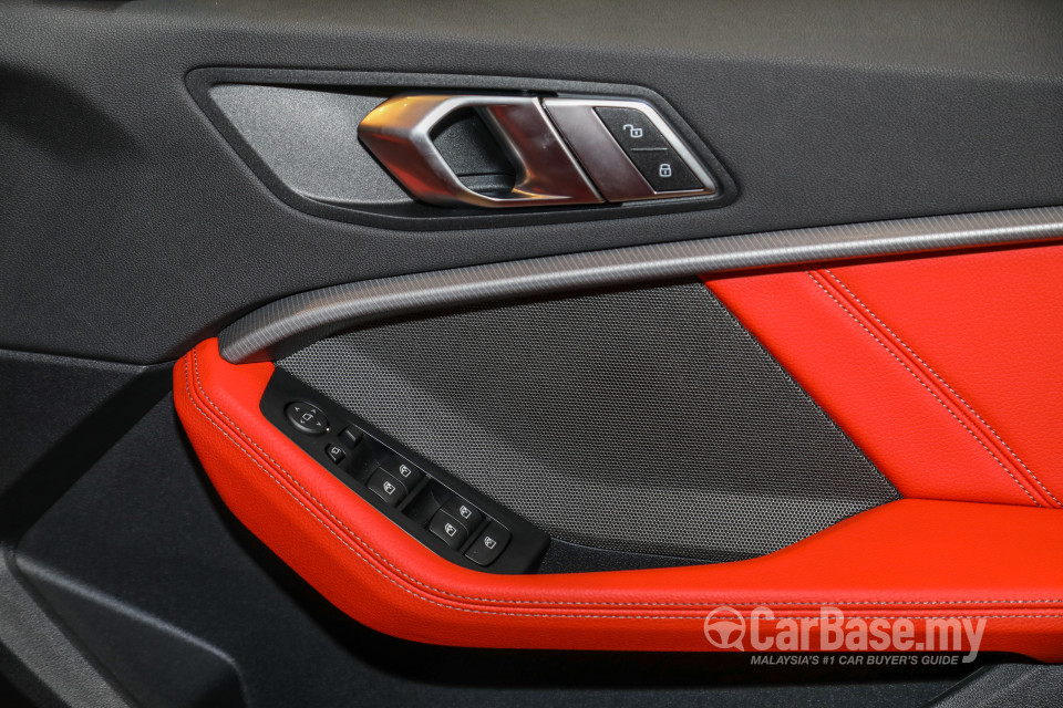 BMW M135i F40 (2020) Interior