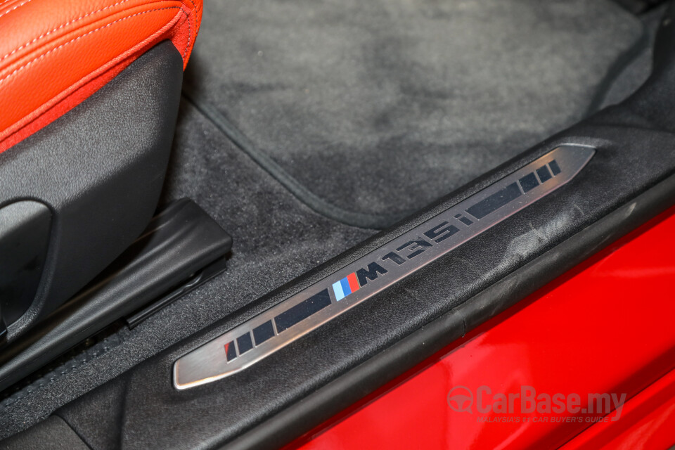 BMW M135i F40 (2020) Interior