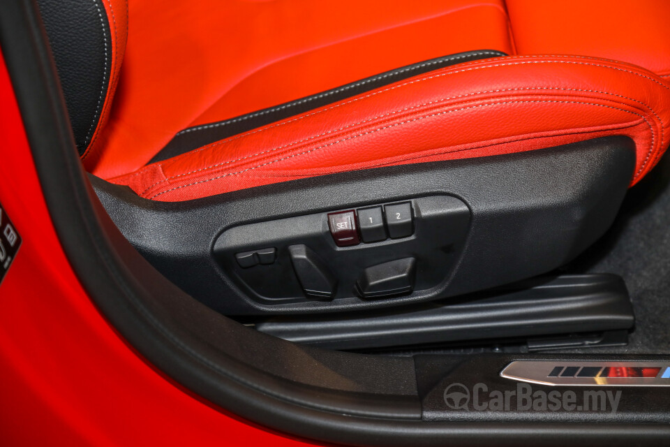 BMW M135i F40 (2020) Interior