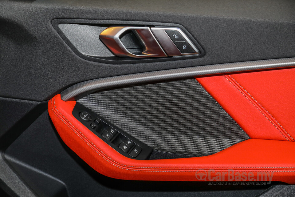 BMW M135i F40 (2020) Interior