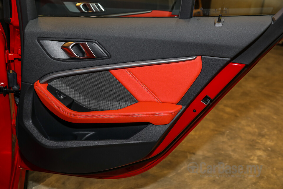 BMW M135i F40 (2020) Interior