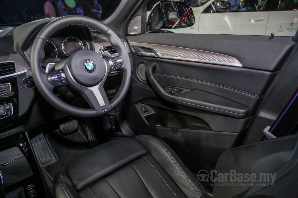 BMW i4 G26 (2022) Interior