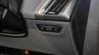 BMW iX Interior photo