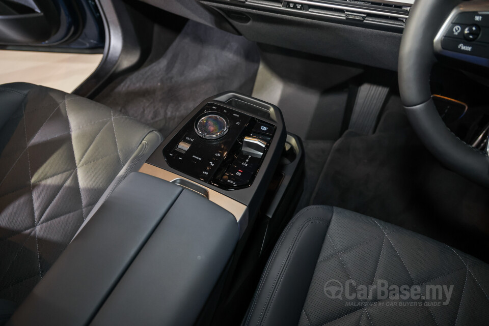 BMW iX I20 LCI (2025) Interior