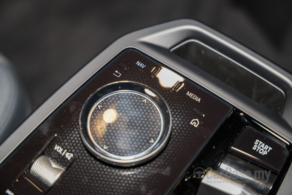 BMW iX I20 LCI (2025) Interior