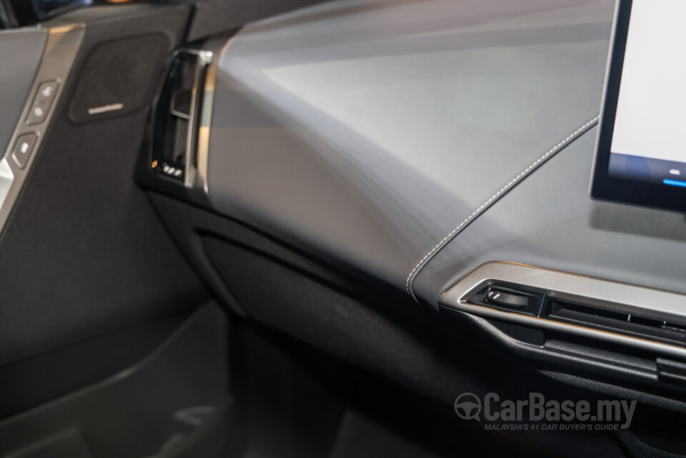 BMW iX I20 LCI (2025) Interior