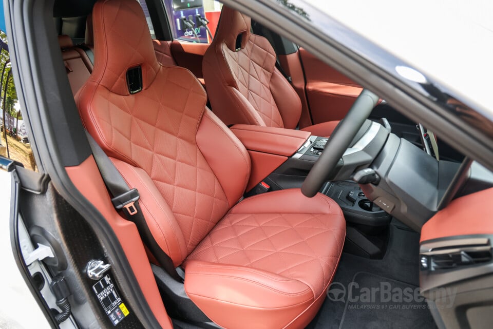 BMW iX I20 LCI (2025) Interior